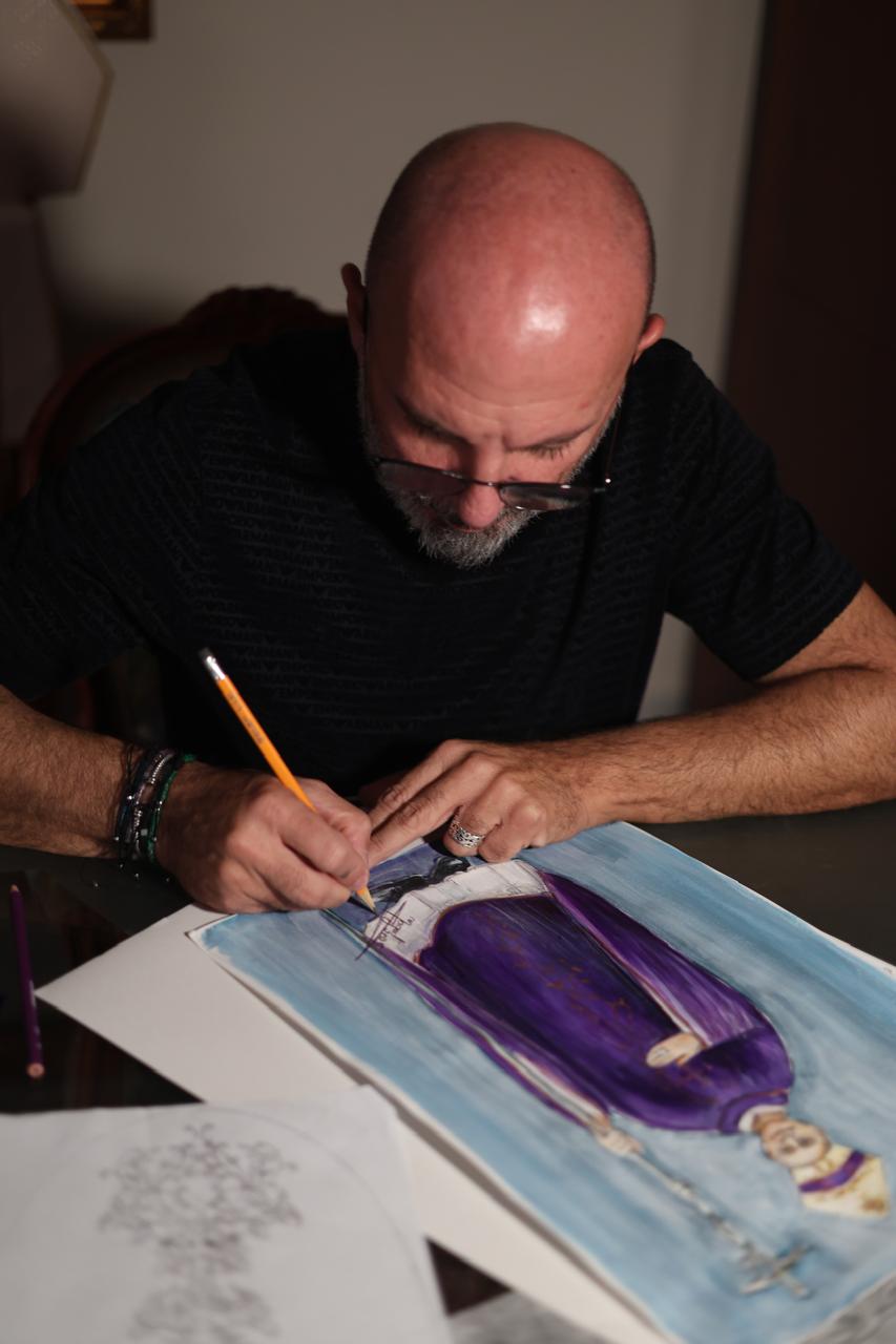 لمسات ليتورجية لبنانية ترافق زيارة البابا لاوون الرابع عشر: ثلاثة ألبسة خاصة بثلاث محطات روحية