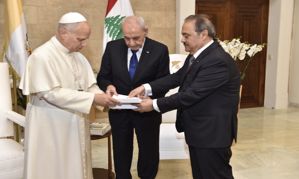 هذا ما قاله بري للبابا بلقائه المقتضب في بعبدا