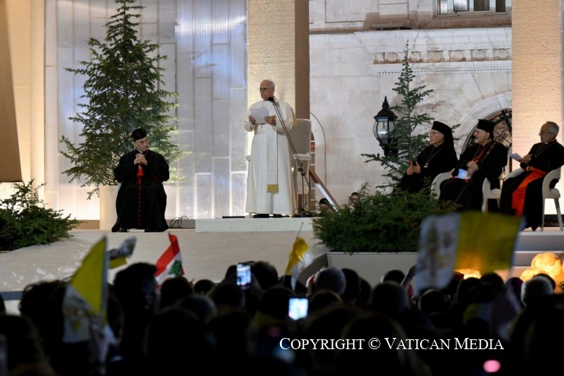 البابا لاوون لشبيبة لبنان: “المستقبل بين أيديكم… كونوا صانعي الأمل والسلام”