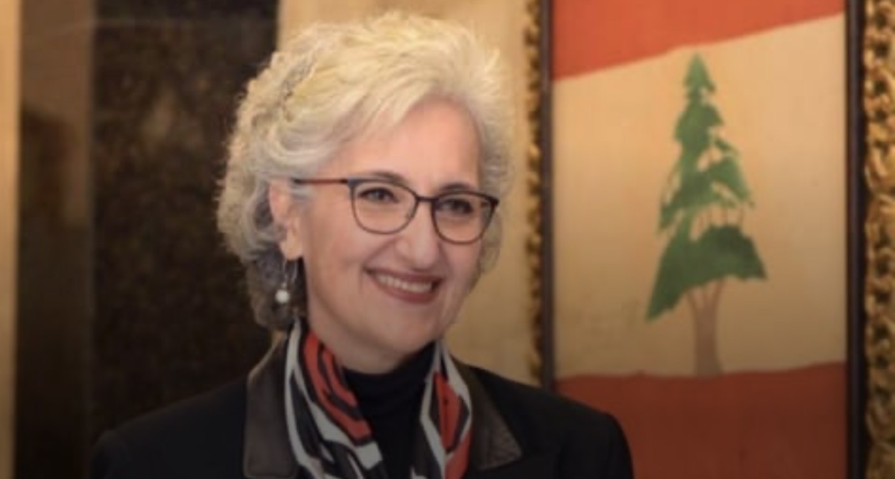 كرامي وقّعت ورئيس الجامعة الأميركية مذكرة تفاهم لإصلاح التعليم وتعزيز التعلّم الإلكتروني