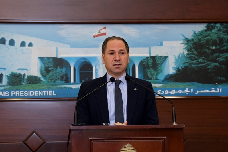 الجميّل يطالب بموقفٍ شيعيٍّ رسميّ: لا يجوز أن ينفرد حزبُ الله بالتعبير عن الطائفة