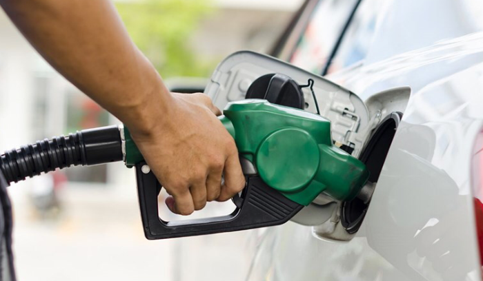 إنخفاض أسعار المحروقات