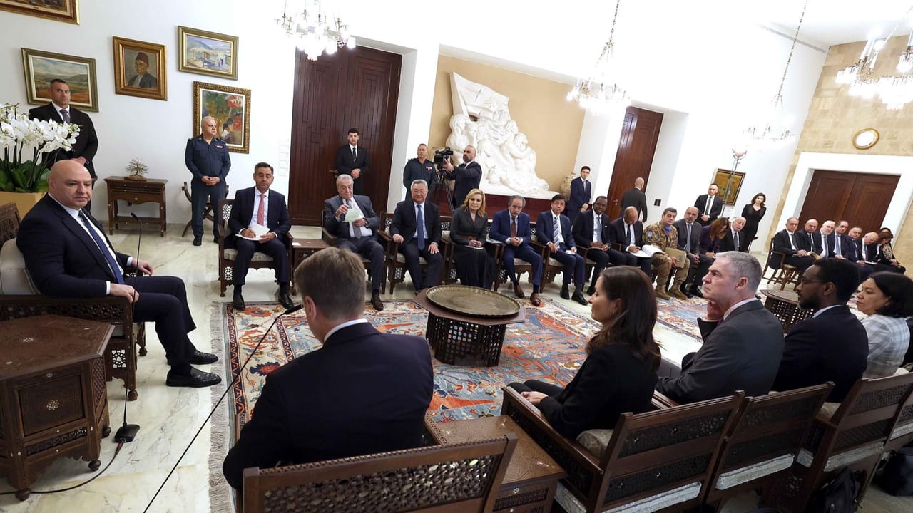 الرئيس عون: ما يقوم به لبنان هو لمصلحته ونجاح المفاوضات يرتبط بإسرائيل