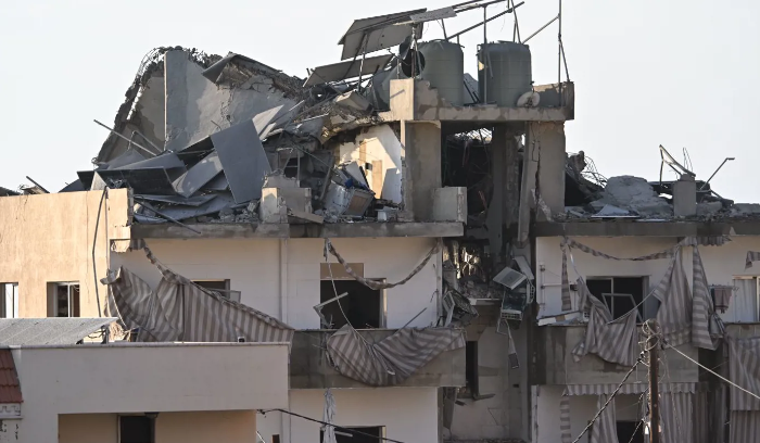 إنعاش مهمة هوكشتاين في ظل “الرئيس المنتخب” لبنان يترقّب بتحفظ وإسرائيل تمضي في التدمير