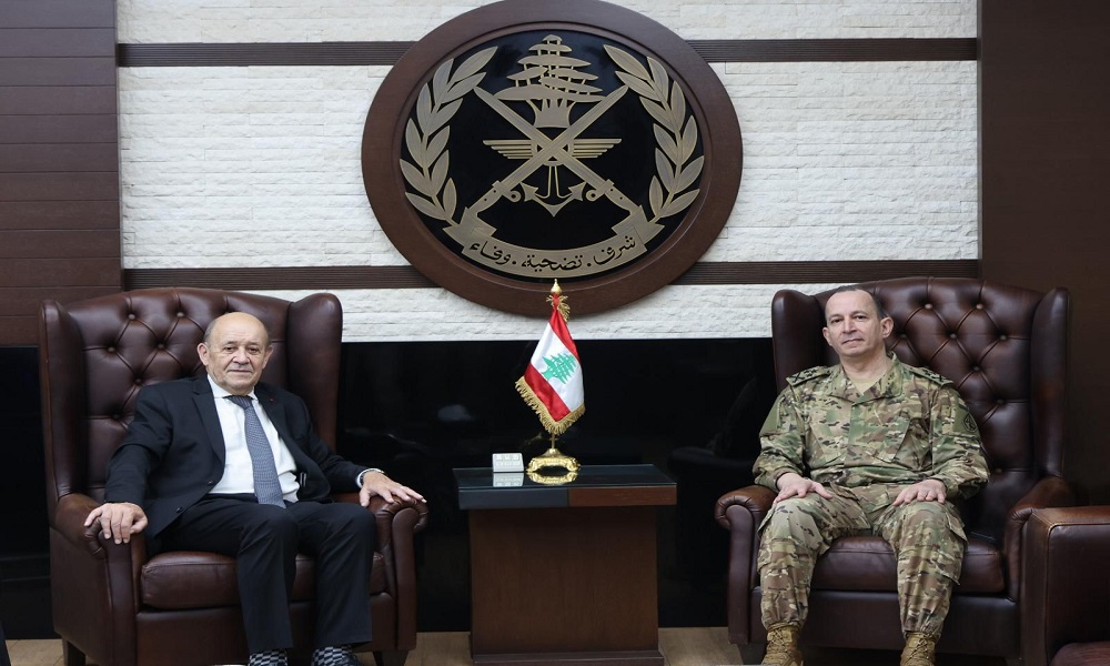 سبل دعم الجيش بين هيكل ولودريان