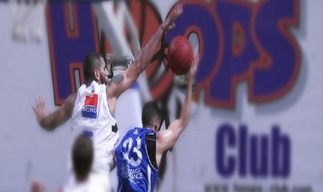 هوبس يفوز على بيروت