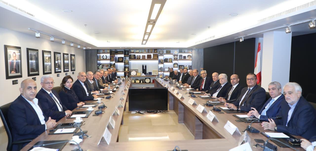 الهيئات الإقتصادية تكرم البساط وعربيد تقديراً لجهودهما في إنجاح  مؤتمر