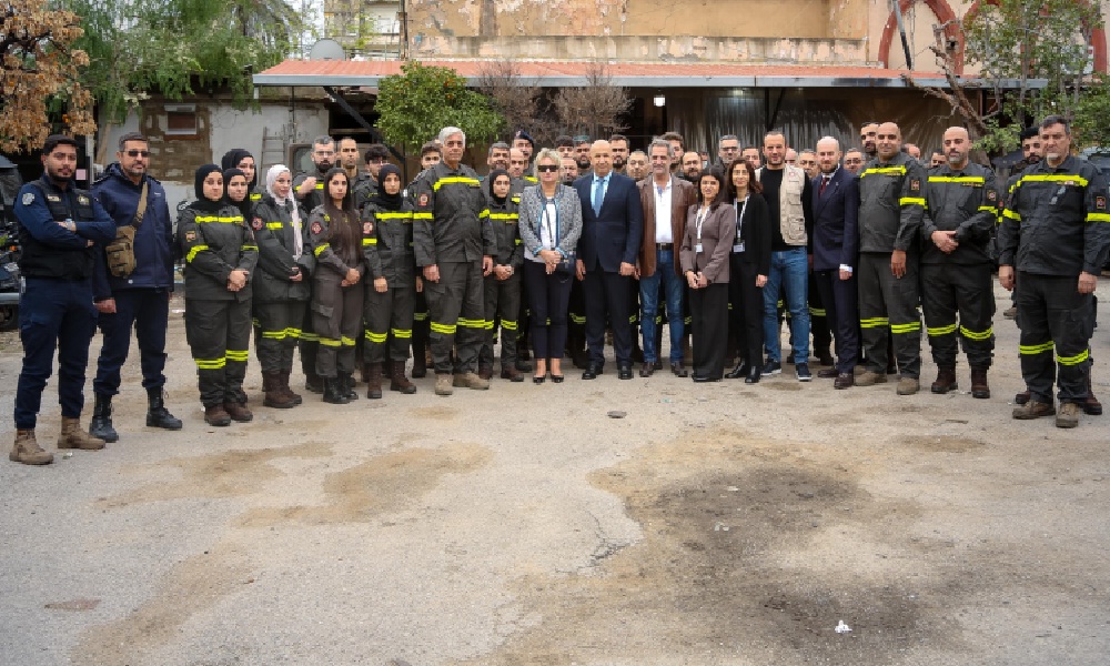 هبة بولندية للدفاع المدني