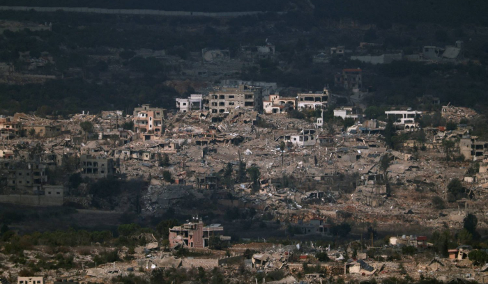 إسرائيل تُبيد 29 بلدة لبنانية حدودية<br />
لإنشاء منطقة عازلة على أرض محروقة