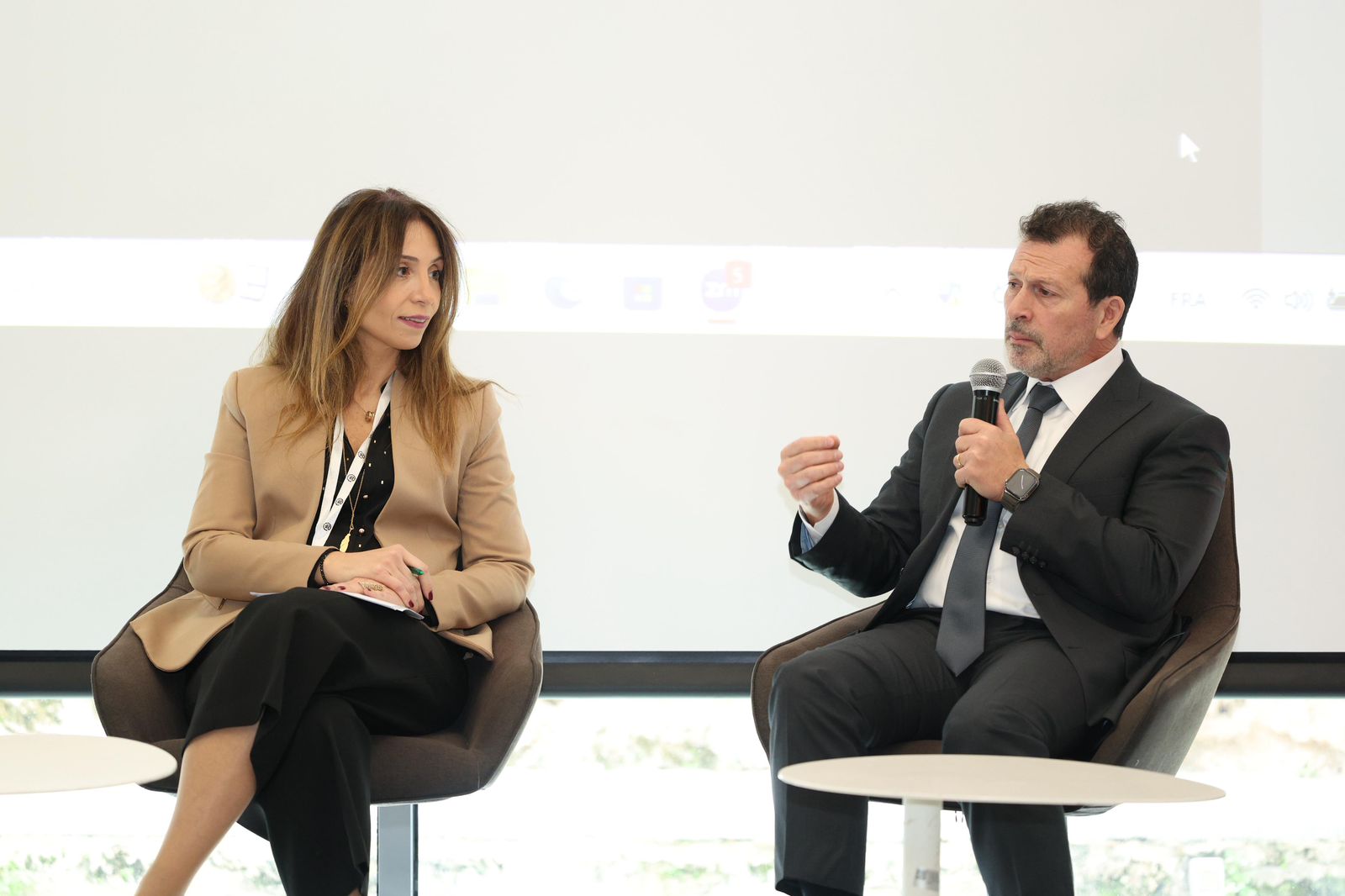 شحادة يفتتح المنتدى اللبناني لحوكمة الإنترنت 2025 ويشارك في جلسة حوارية حول الذكاء الاصطناعي