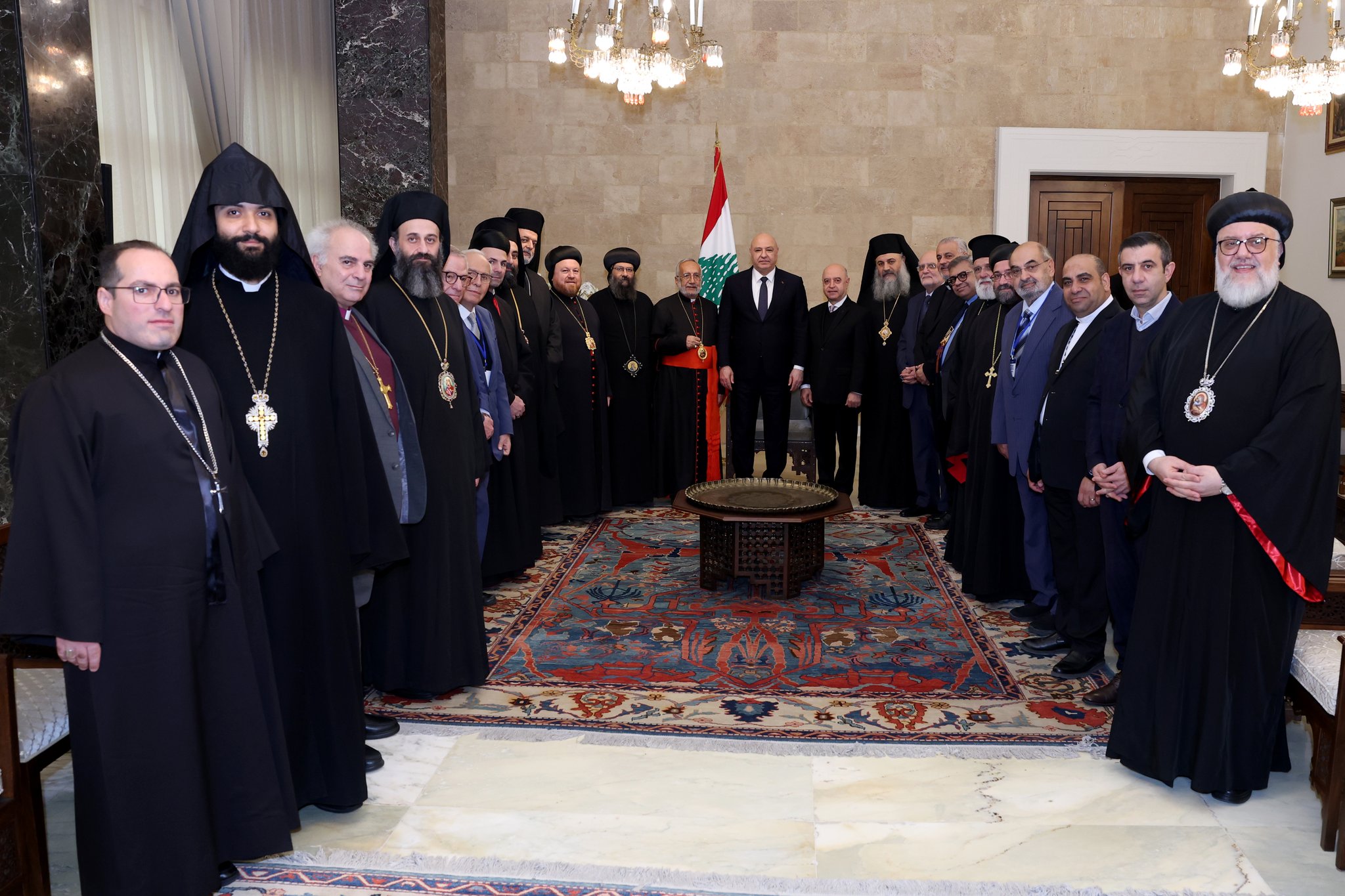 الرئيس عون: زيارة البابا لجميع مسيحيي الشرق