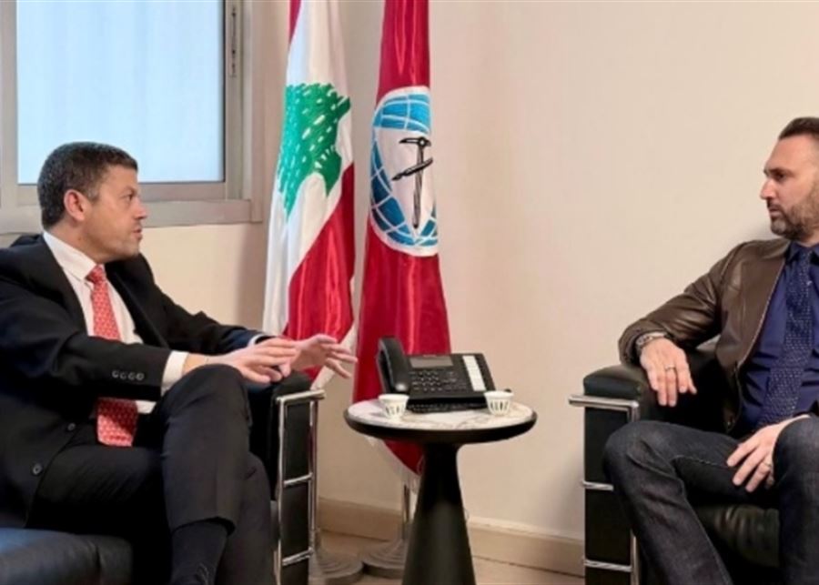 التحديات الإدارية واللوجستية والتقنية في مرفأ بيروت بين تيمور جنبلاط ومدير عام المرفأ