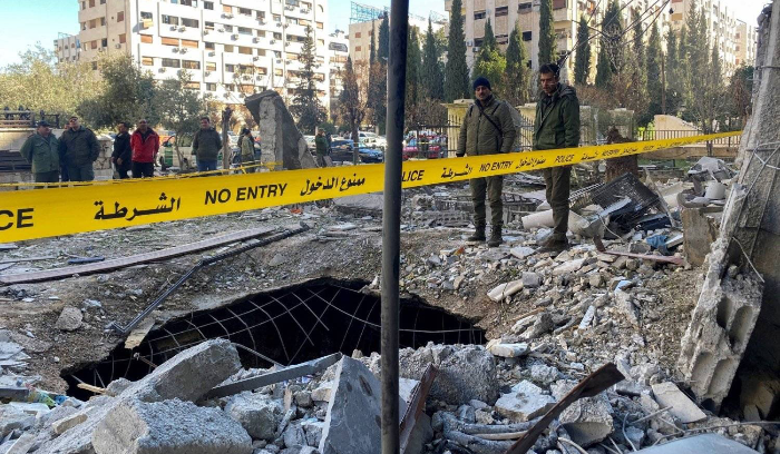 قتلى وجرحى في 3 غارات اسرائيلية في ريف دمشق مستهدفة 