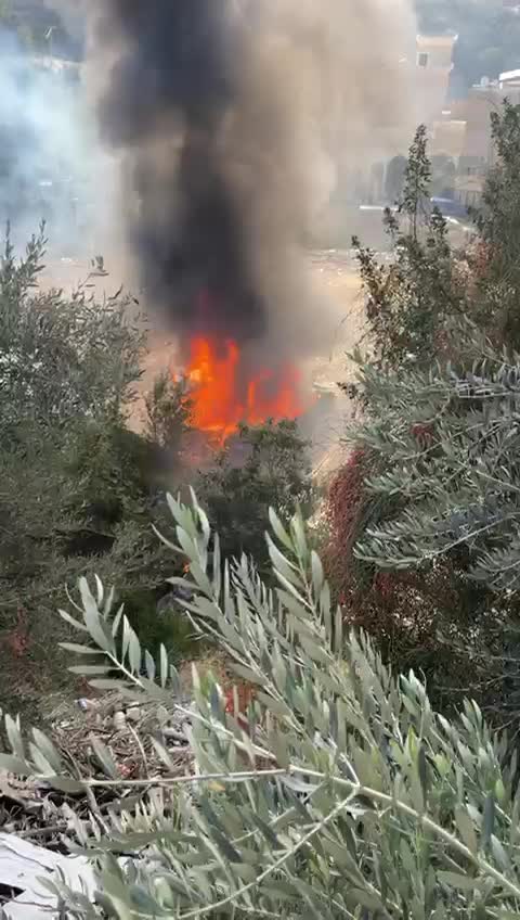 بالفيديو: إستهداف سيّارة في جويّا