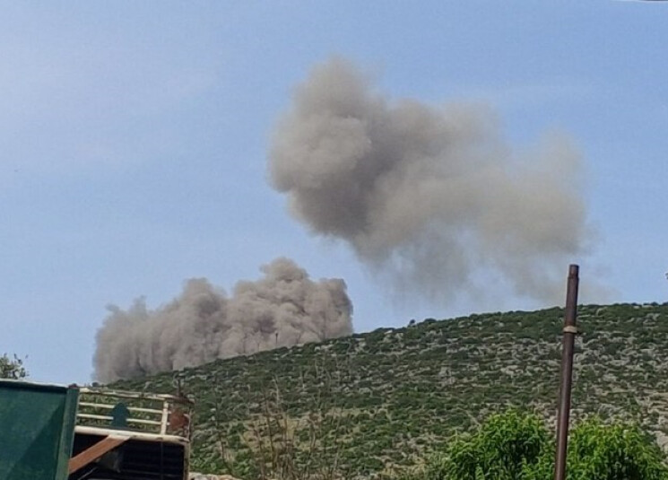 وفد من السفراء والملحقين العسكريين  في ثكنة صور للاطلاع على تطبيق خطة سحب السلاح