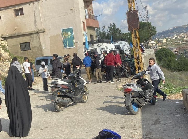 تفتيش منزل في جبال البطم وإشكال مع الأهالي