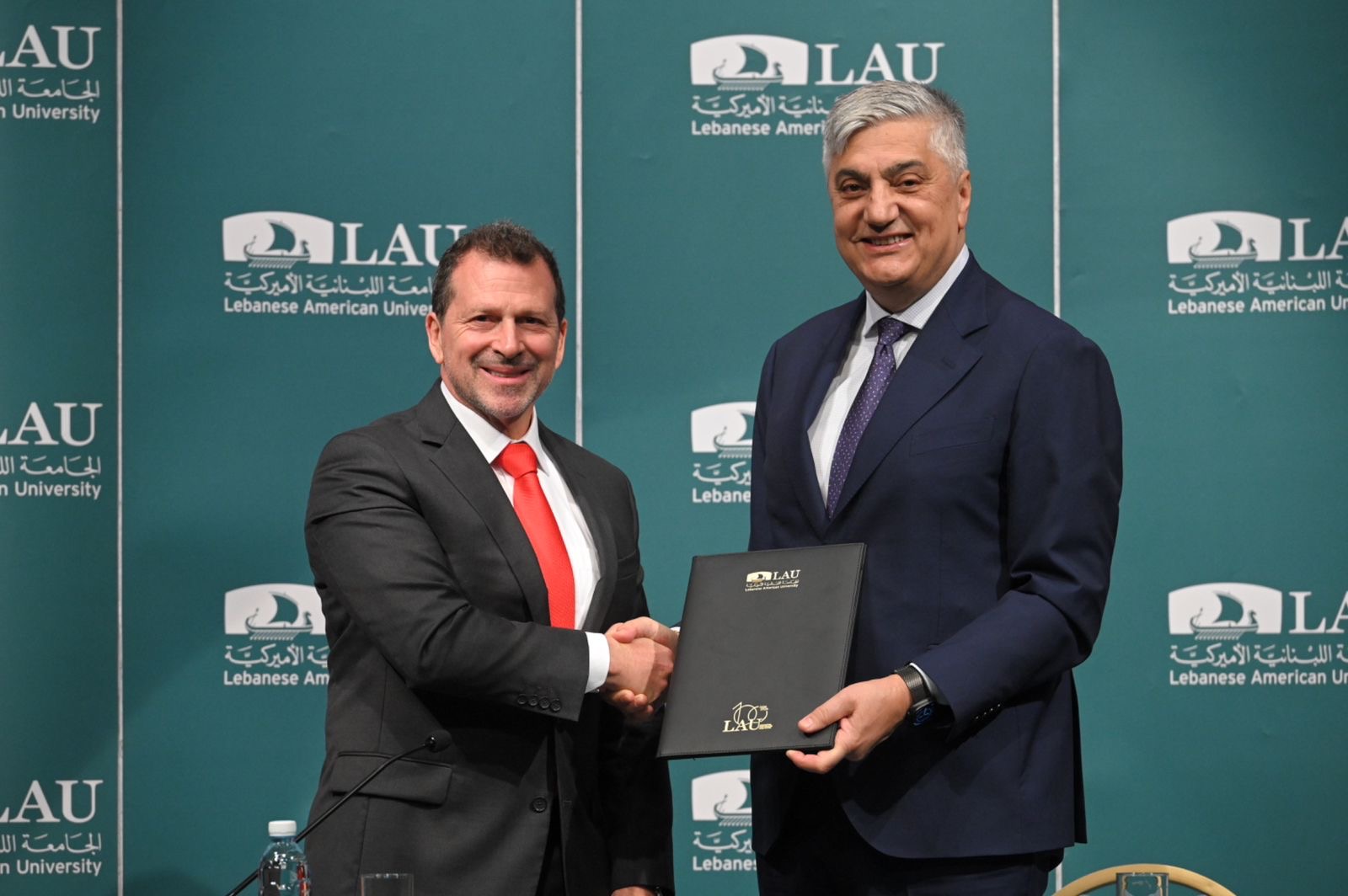 مذكرة تفاهم بين مكتب وزير الدولة لشؤون التكنولوجيا وجامعة LAU