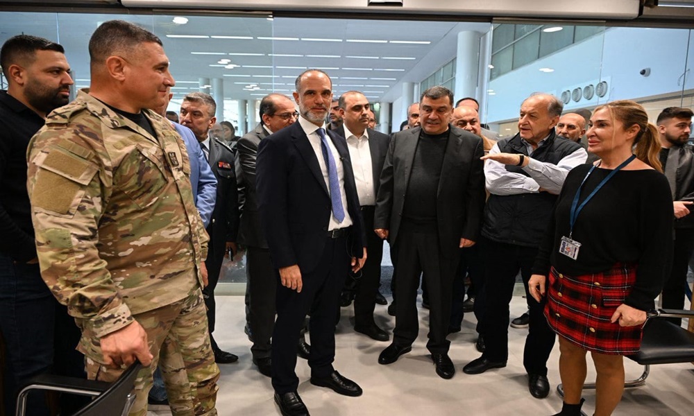 وزير الأشغال يطلق مشروع توسعة مطار بيروت