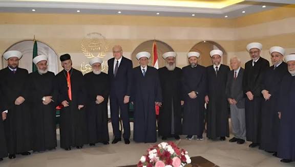 «عين الصقر»... لبنان خارج الإشتباك لكن داخل الحسابات<br />
سلام: جاهزون للمرحلة الثانية...إجتماع «مُتوتر» لـ«الميكانيزم»<br />
البطريرك الراعي في طرابلس...إعادة ترتيب للمعادلات؟