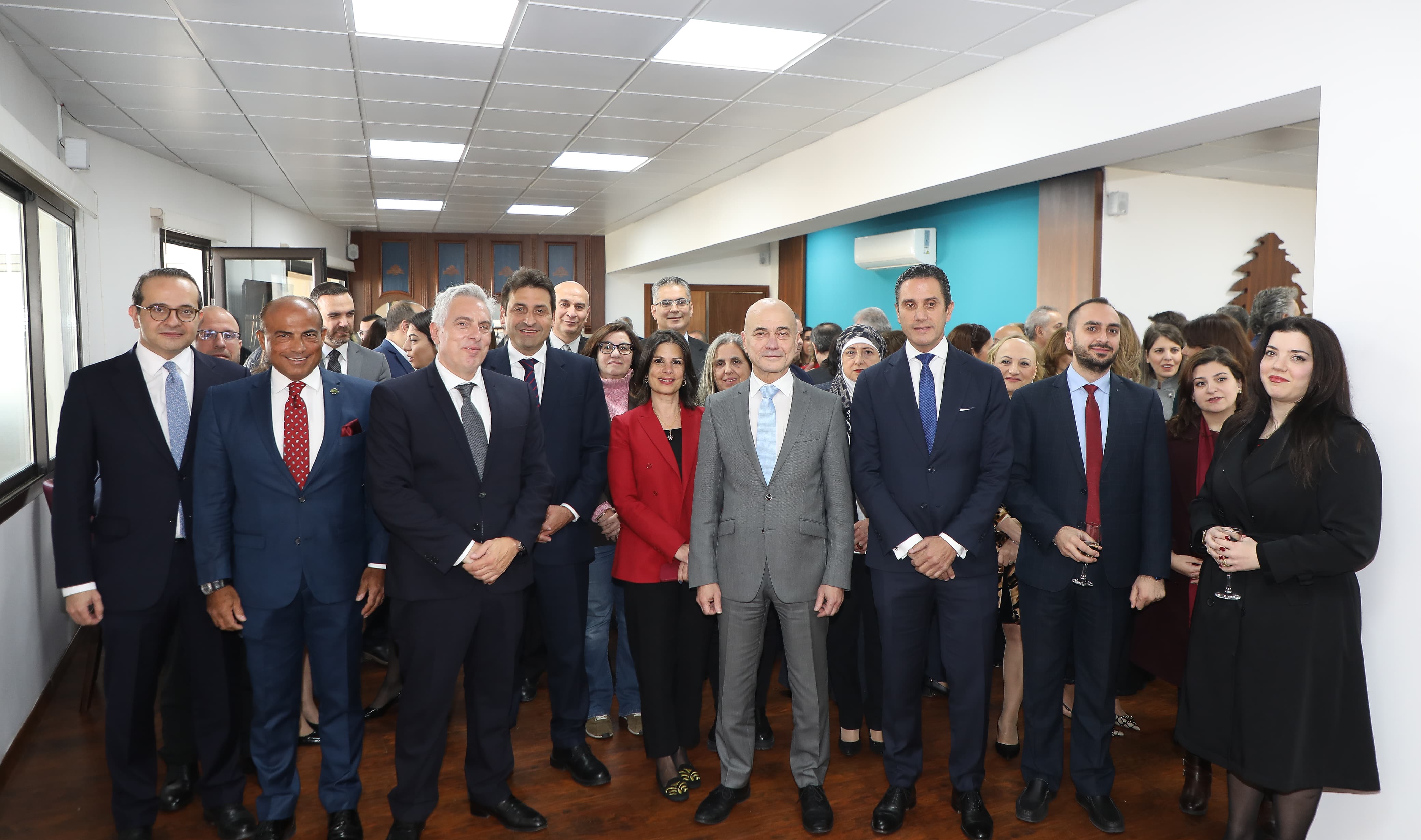 وزارة الخارجية والمغتربين تحتفل بعيدي الميلاد ورأس السنة