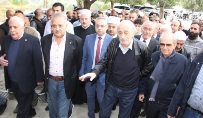 رسالة توحيدية وطنية من بعذران... الحرب طويلة وجنبلاط: 