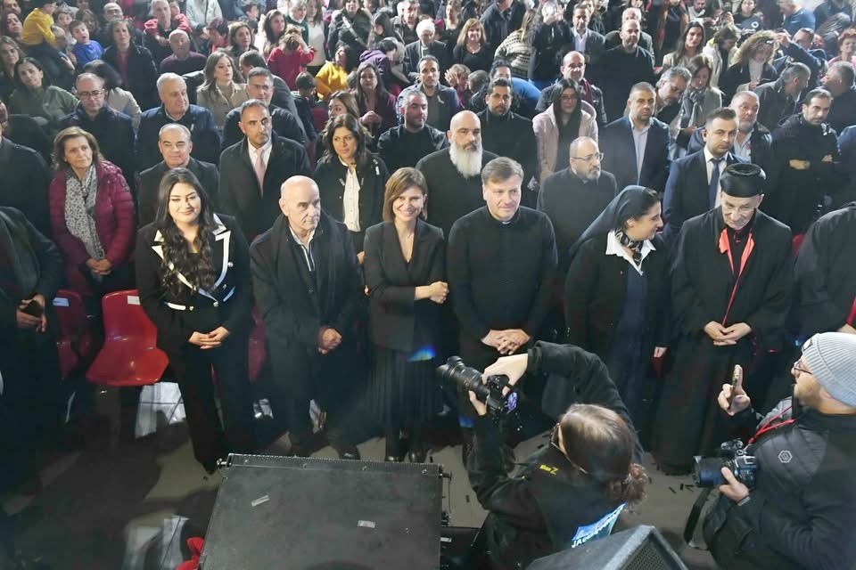 اختتام الريسيتال الميلادي الأطول في العالم «نرنّم عمّانوئيل» برعاية البطريرك الراعي