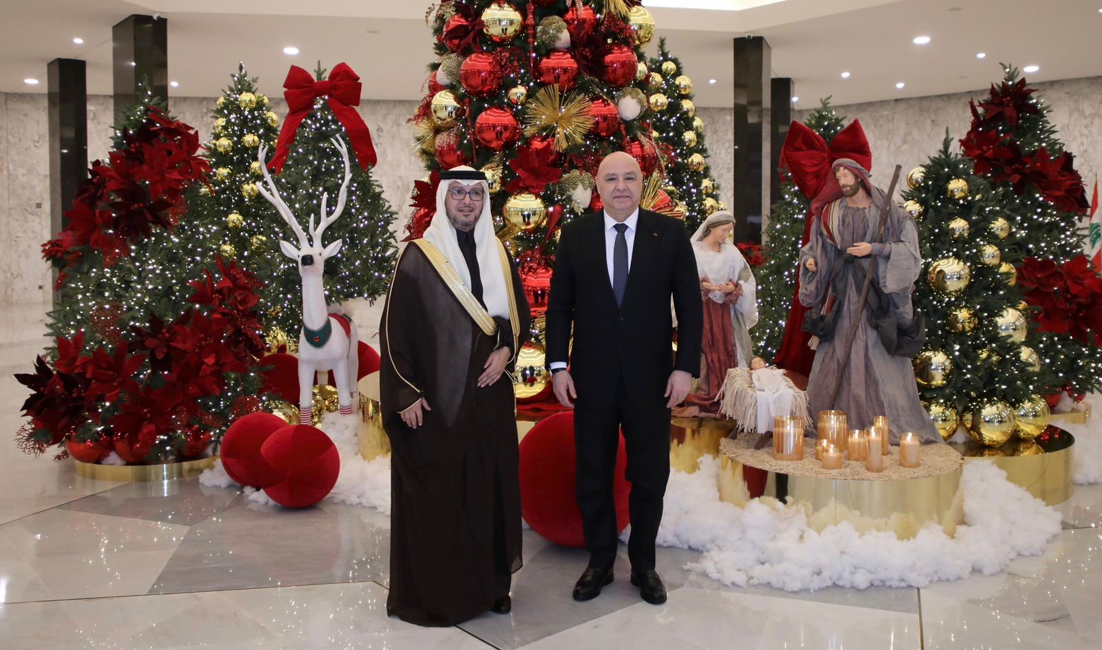 الرئيس عون يستقبل السفير السعودي ويبحث العلاقات الثنائية