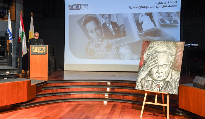 الفرزلي في تكريم سعيد عقل في جامعة سيدة اللويزة :لم يكن شاعرًا فحسب بل كان نبيًّا بالكلمة ورسولًا