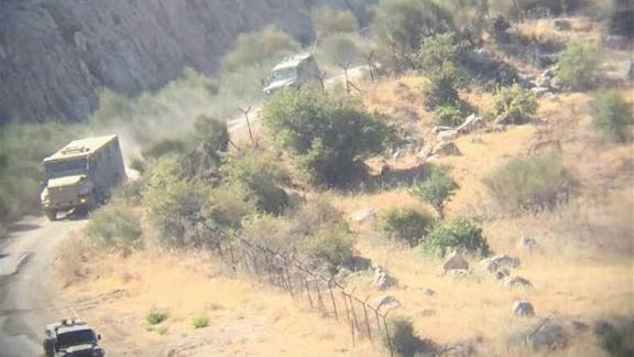 3 قذائف ضوئية في أجواء بركة النقار