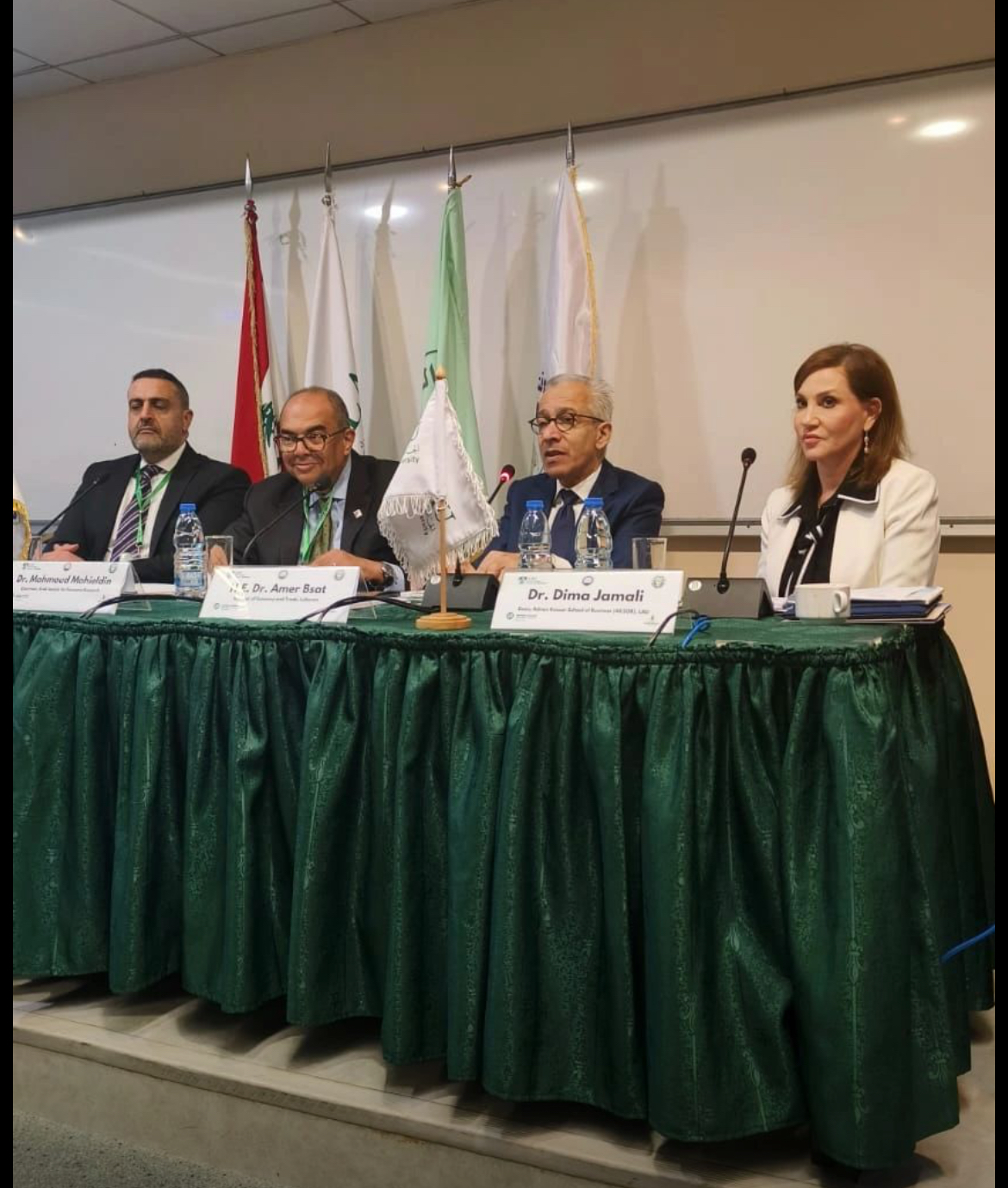 من المؤتمرات إلى النمو