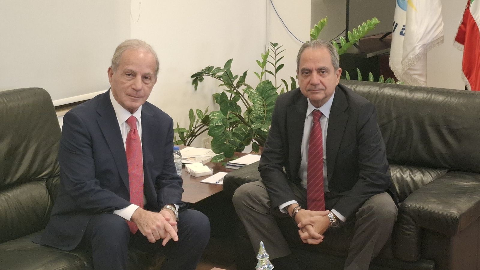 السفارة الأميركية: تطوير قطاعي الطاقة والمياه ركيزة أساسية لتعافي لبنان الاقتصادي