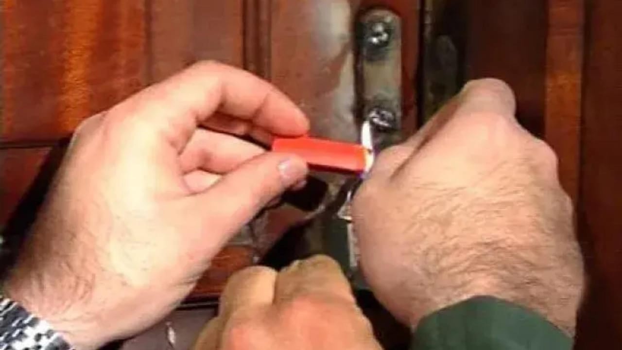 حملة مداهمات لبلدية طرابلس شملت عددًا من السوبرماركات