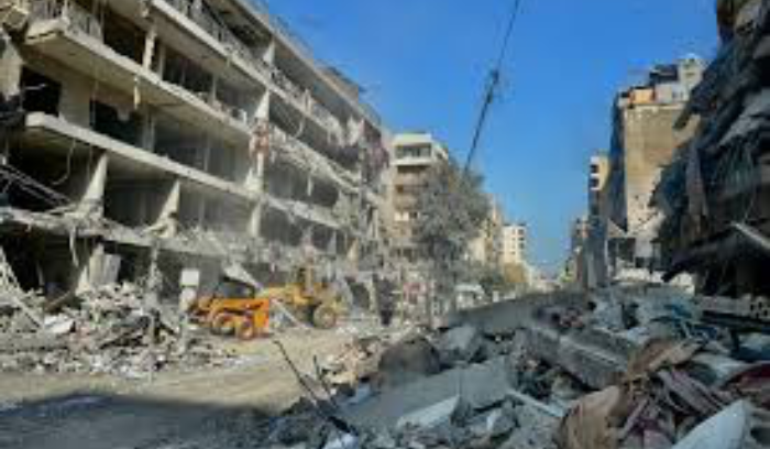 نتنياهو يقصف «فرصة هاريس» بالإجهاز على الضاحية وتراث لبنان<br />
إرباك أميركي بعد فرار هوكشتاين.. وتعرض قائد المنطقة الشمالية لإصابة مباشرة