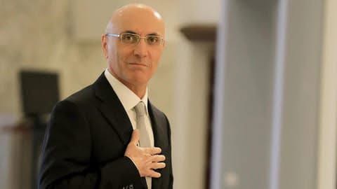 وزير الداخلية يؤكد التزام الوزارة بإجراء الانتخابات النيابية في موعدها أيار 2026