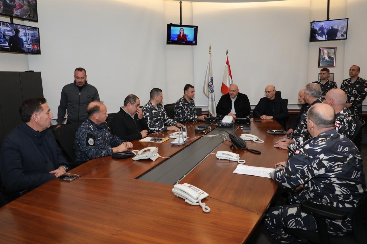 الرئيس عون يصل إلى غرفة عمليات قوى الأمن الداخلي في الأشرفية