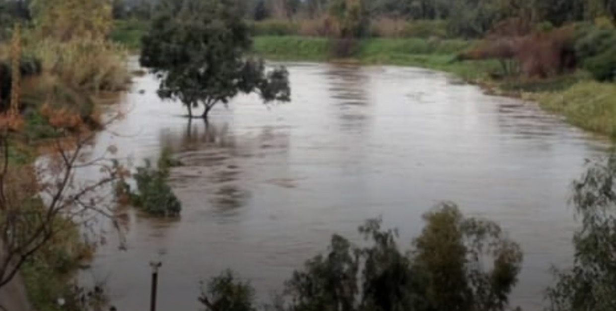 فيضانات الأنهر في عكار تغمر مساحات زراعية واسعة