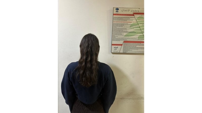 بعد تعرّيه ليلة رأس السنة في بيروت… الأمن يوقفه!