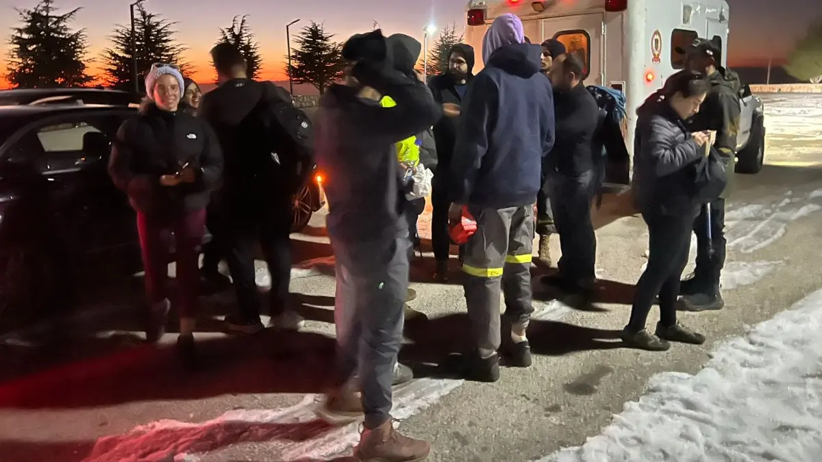 إنقاذ ١٠ مواطنين ضلّوا طريقهم في أحراج أرز جاج