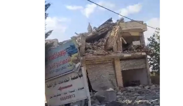 غارة على مبنى في بلدة إيعات