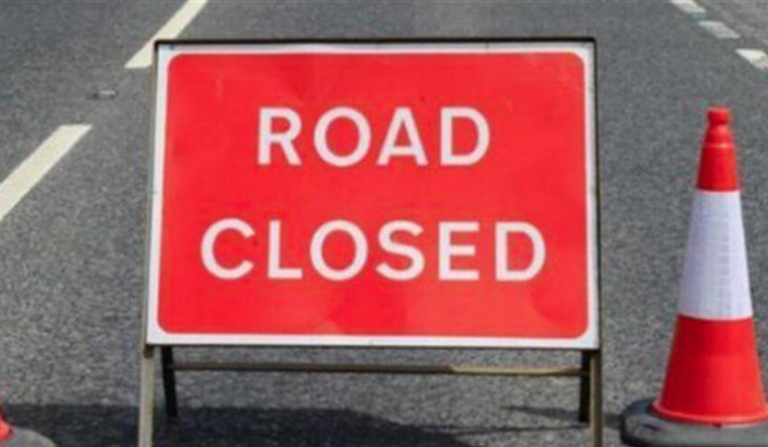 قطع الطريق بين بلدتي كفرحتى وكفرملكي