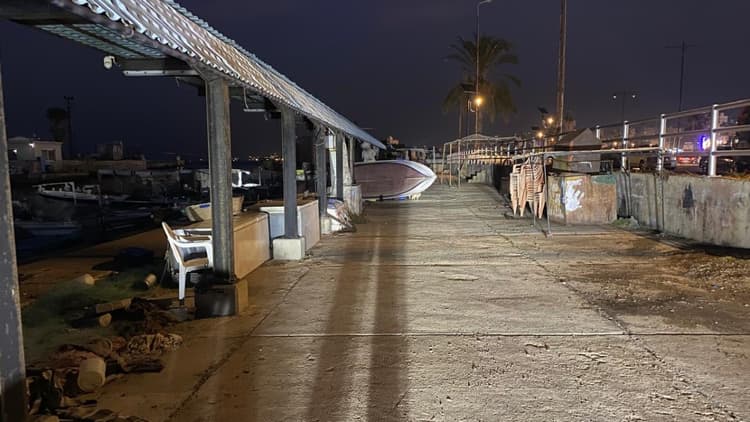 حملة تنظيف في محيط مرفأ الصيادين والقلعة البحرية في صيدا