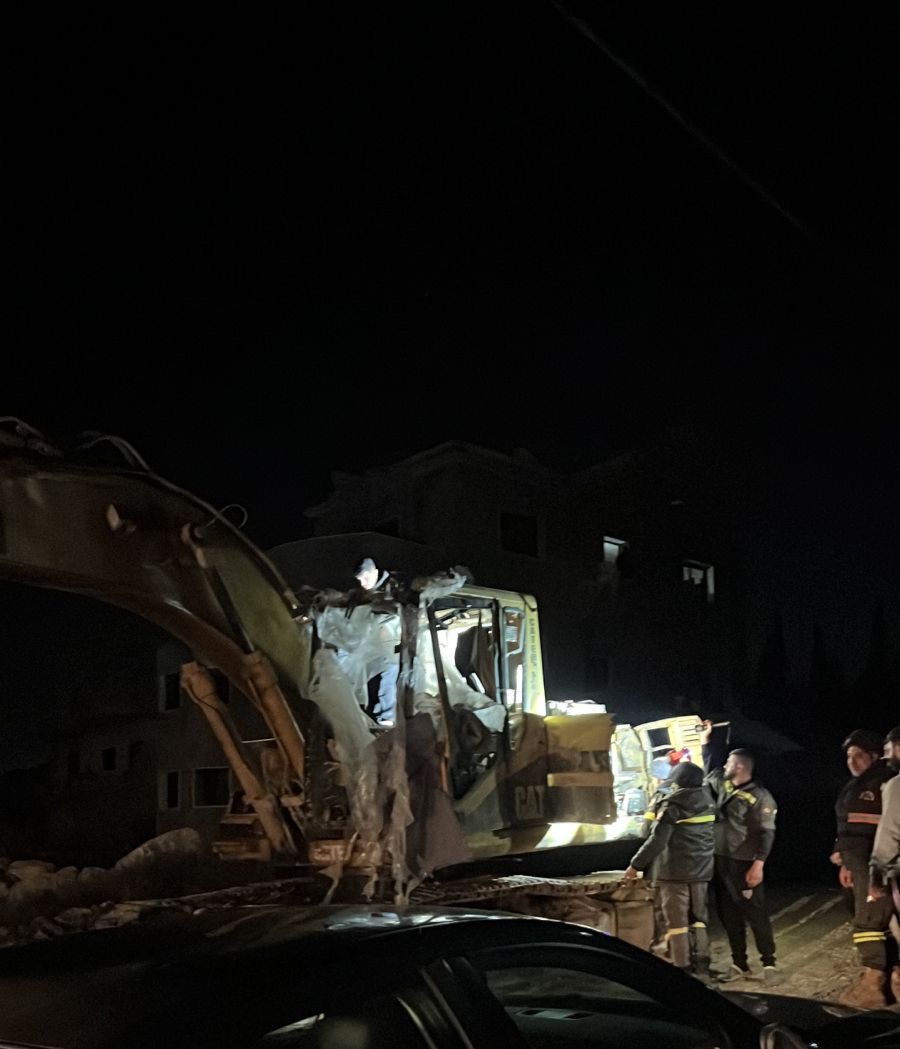 إستهداف حفارة في ميس الجبل