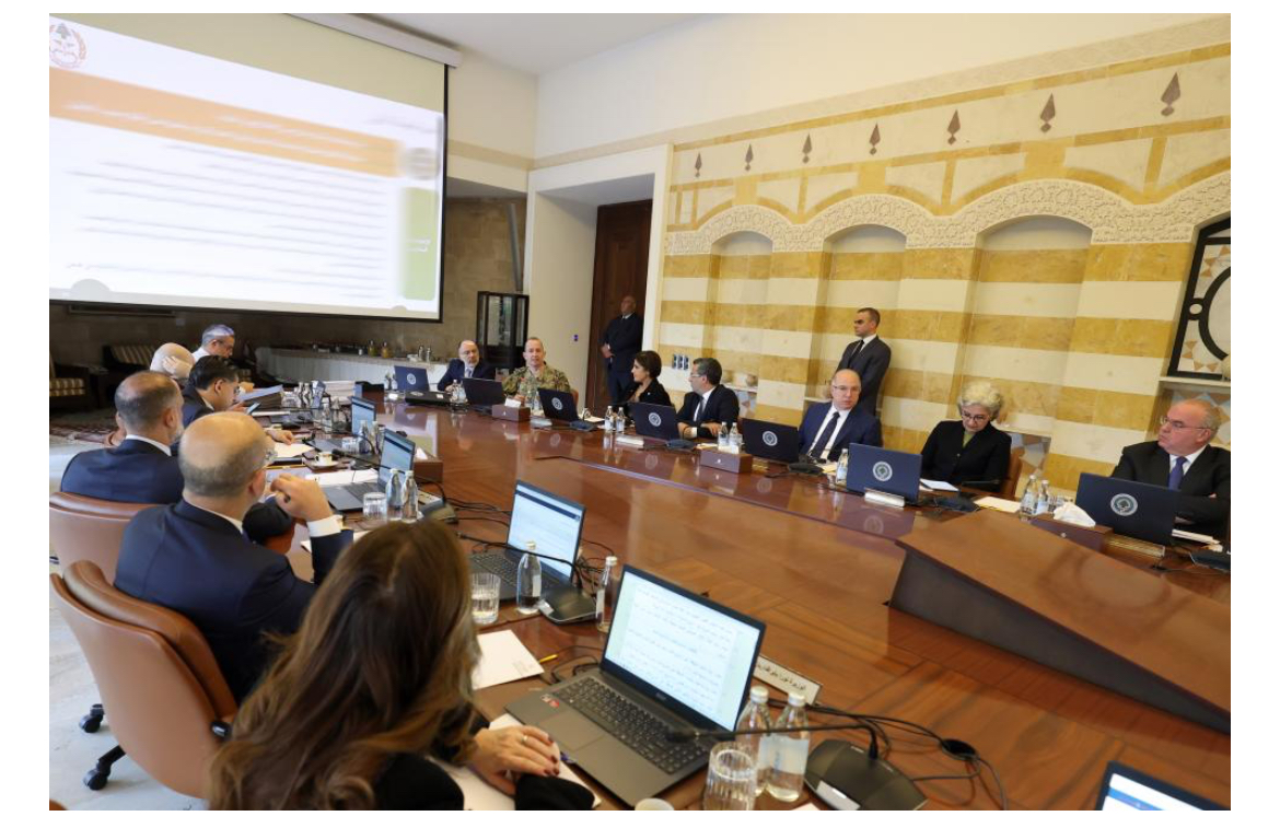 بري يؤيد عبارة 