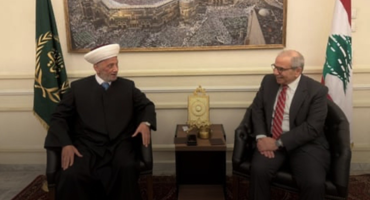 سلام: علاقات لبنان العربية تتجه للأفضل