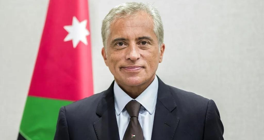 وصول رئيس الحكومة الأردني إلى بيروت