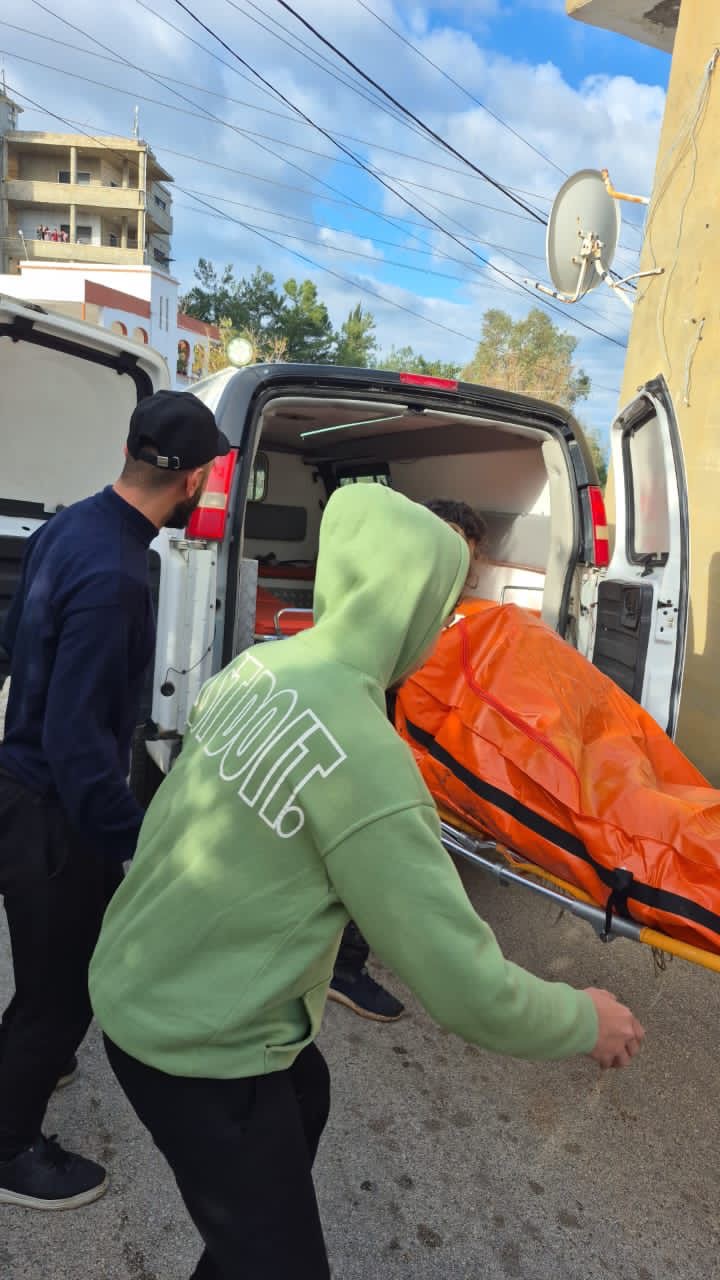 بالصورة - إصابة في استهداف   «بيك أب» قرب المنصوري في قضاء صور