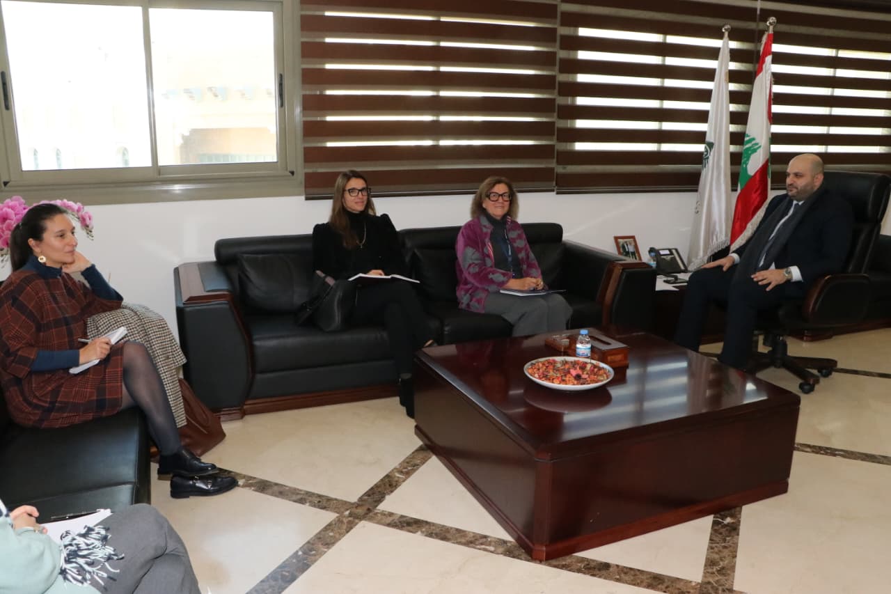 الوزير ناصر الدين إستقبل وفدًا من بعثة الإتحاد الأوروبي والسفيرين الكولومبي والكوري