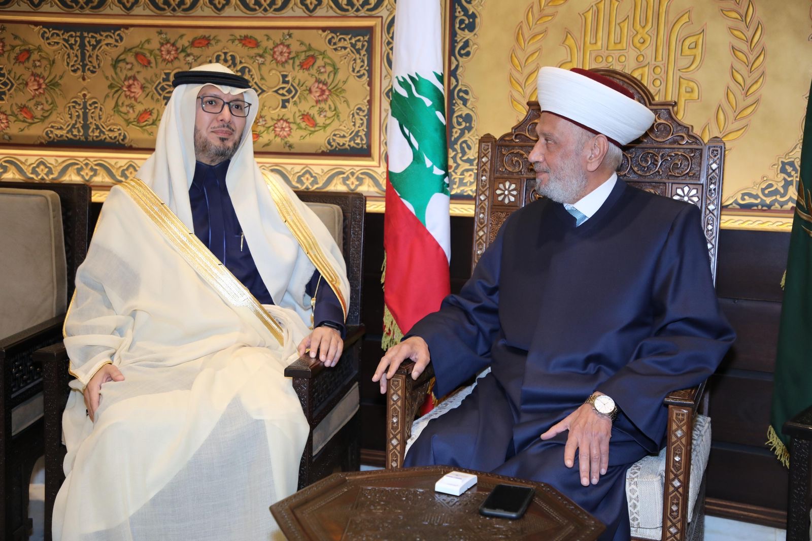 المفتي دريان يستقبل السفير السعودي ويبحث معه الاوضاع