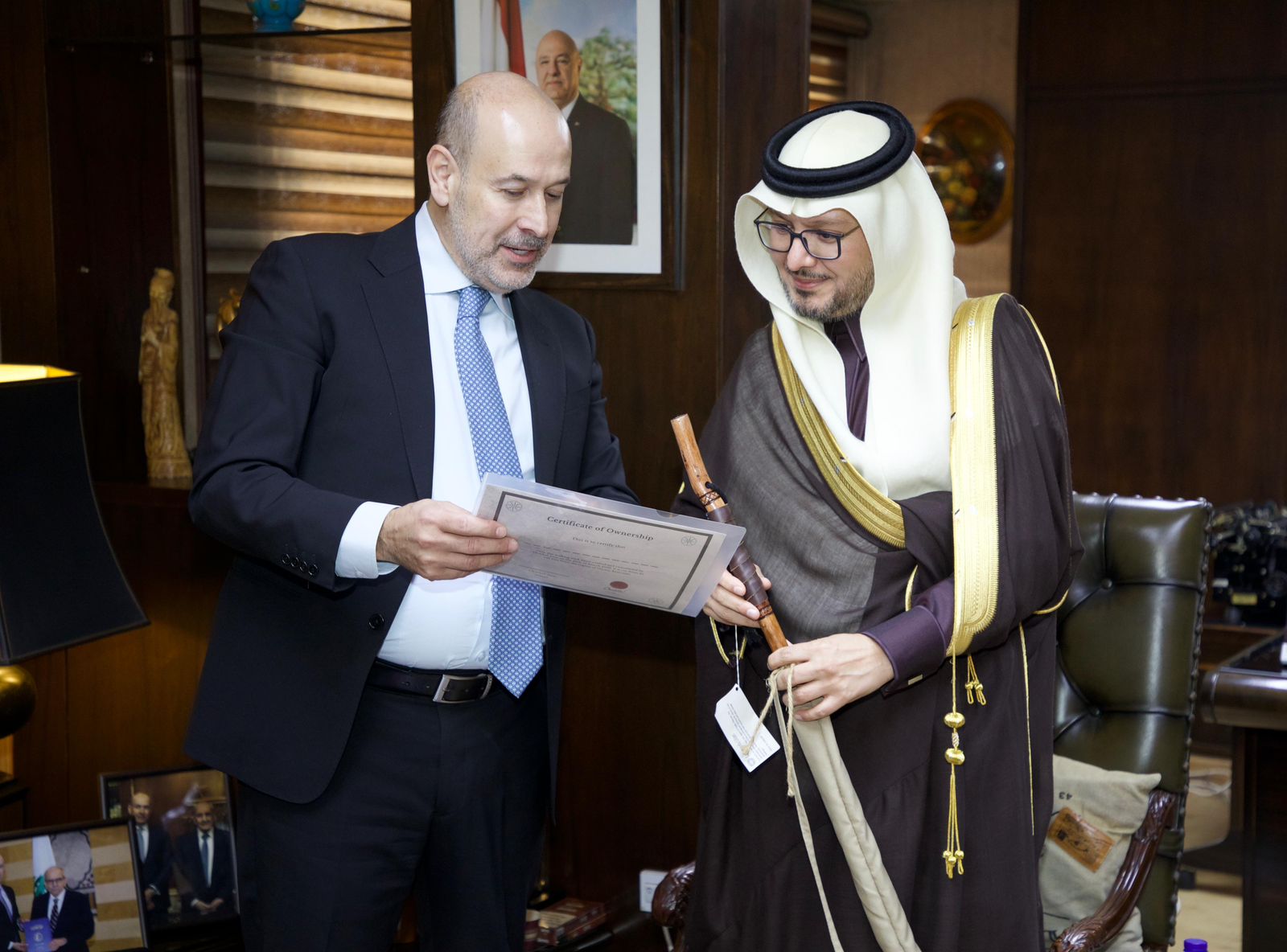 سفير المملكة في لبنان يزور رئيس ديوان المحاسبة