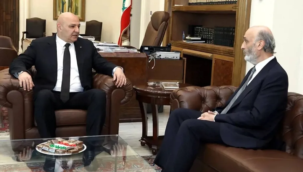 بين الرئيس و